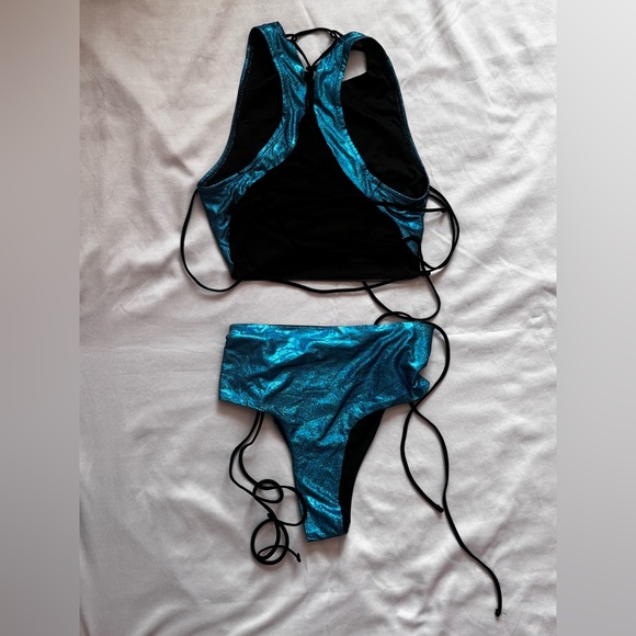 Teal Holographic Pole Dance Set | Lace-Up High Waist | Lyra Wear - Picture 2 of 6